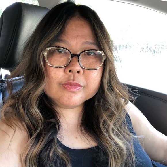 Meet your Posher, Cindy - Picture 3 of 7